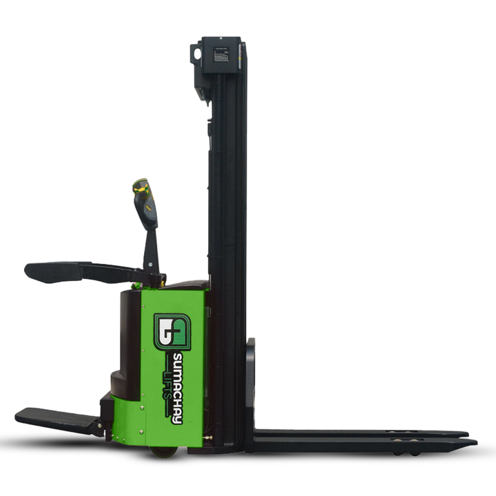SST1645R Ride-On Electric Stacker – 1600 kg | 4.5m Lift Height Sumachay Lifts