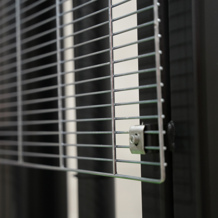 SST15 Electric Pallet Stacker - 1500kg Capacity, 3.5m Lifting Height Sumachay Lifts