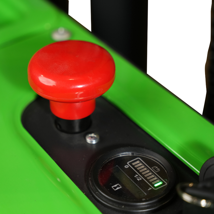 SST15 Electric Pallet Stacker - 1500kg Capacity, 3.5m Lifting Height Sumachay Lifts